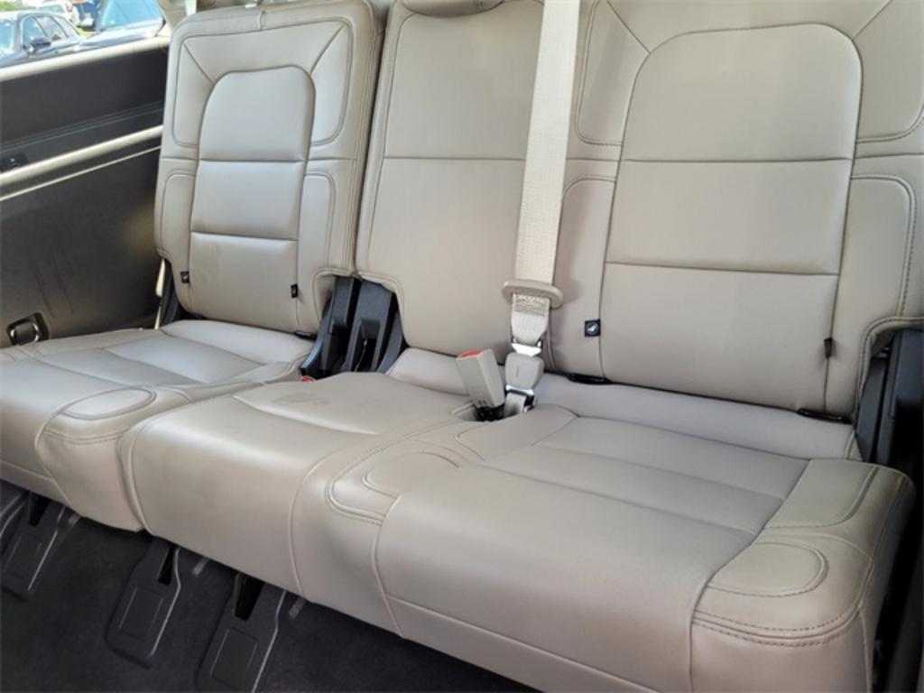 2023 Lincoln Navigator - $92,088