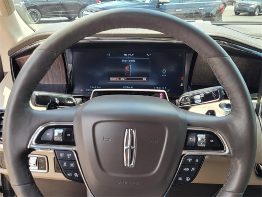 2023 Lincoln Navigator - $92,088