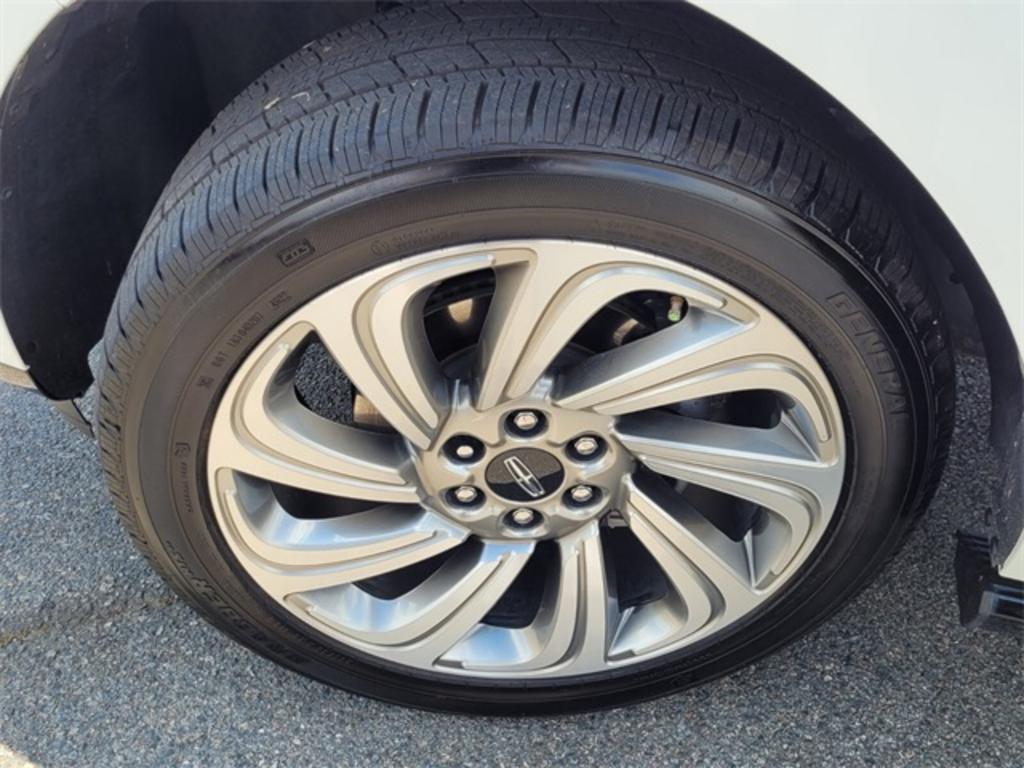 2023 Lincoln Navigator - $92,088