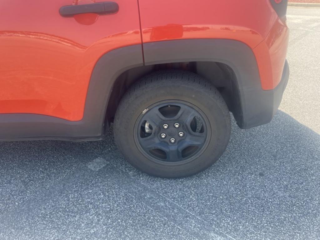 2021 Jeep Renegade - $22,500