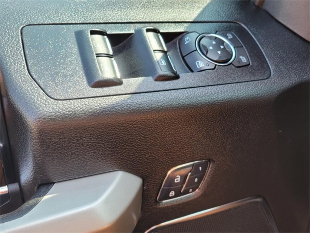 2018 Ford F-150 - $31,988