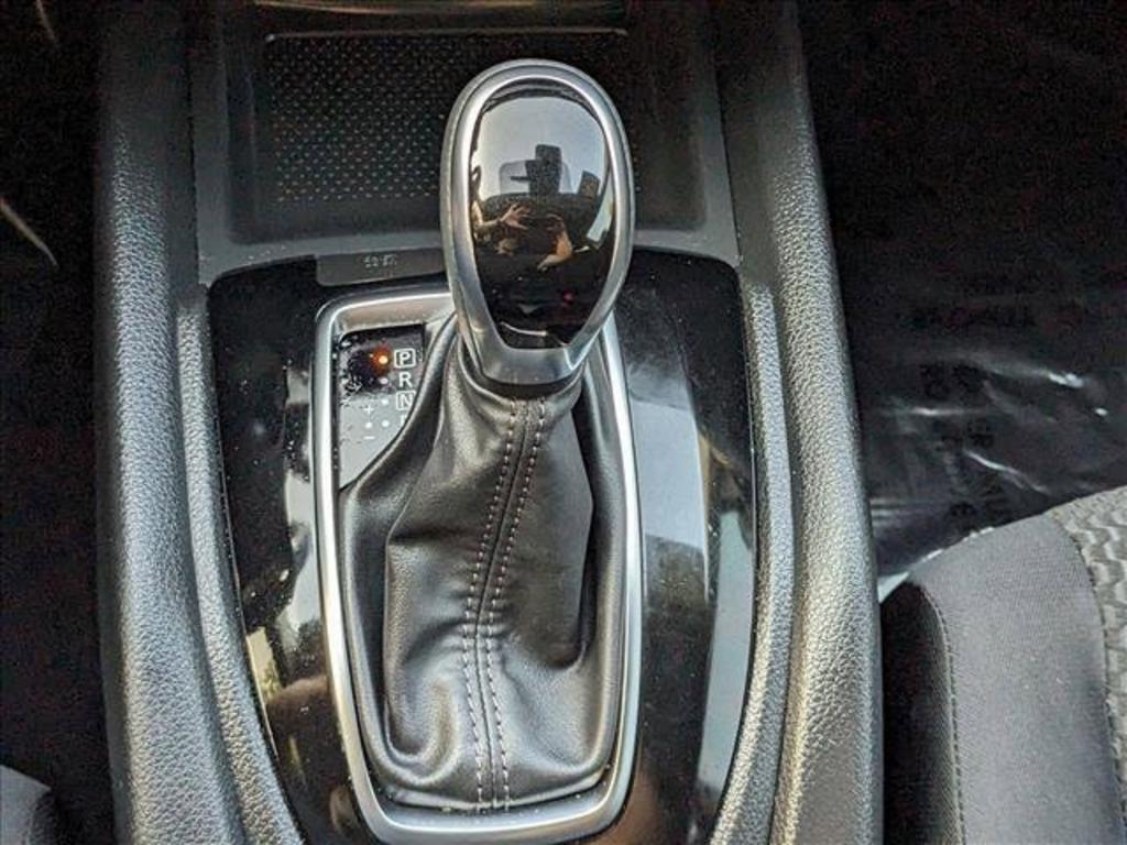 2020 Nissan Rogue - $20,000