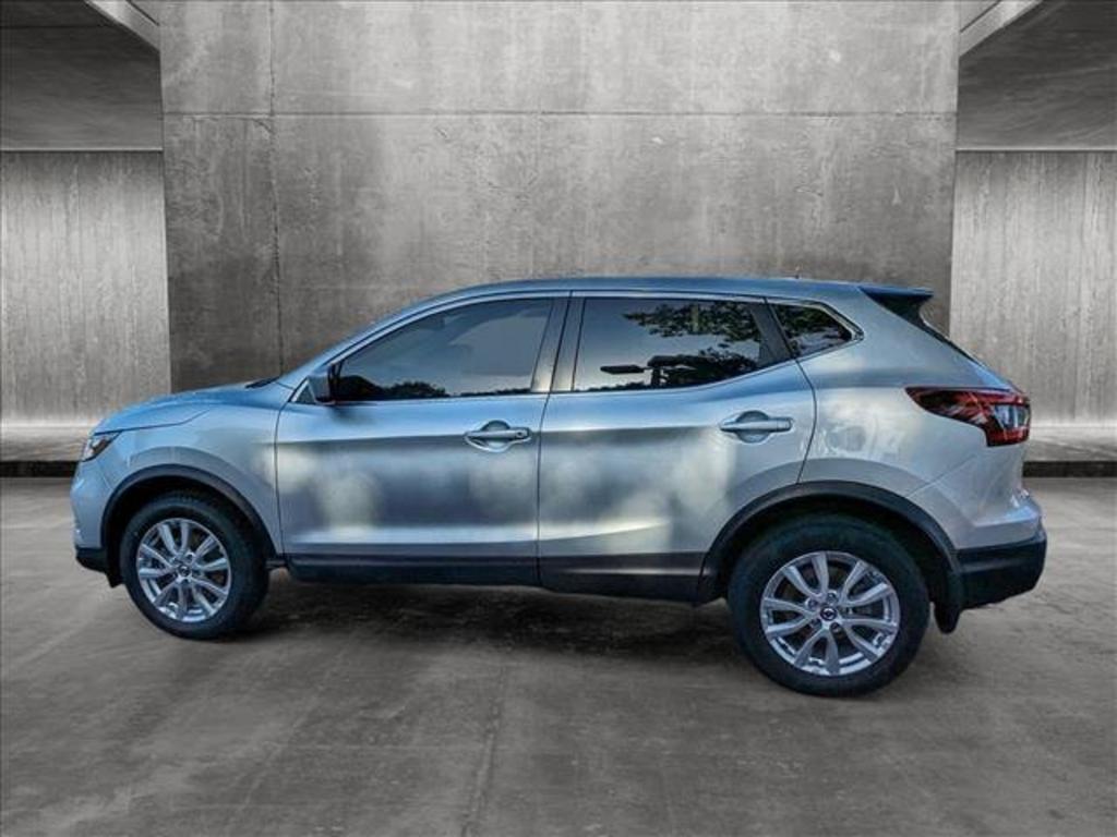 2020 Nissan Rogue - $20,000