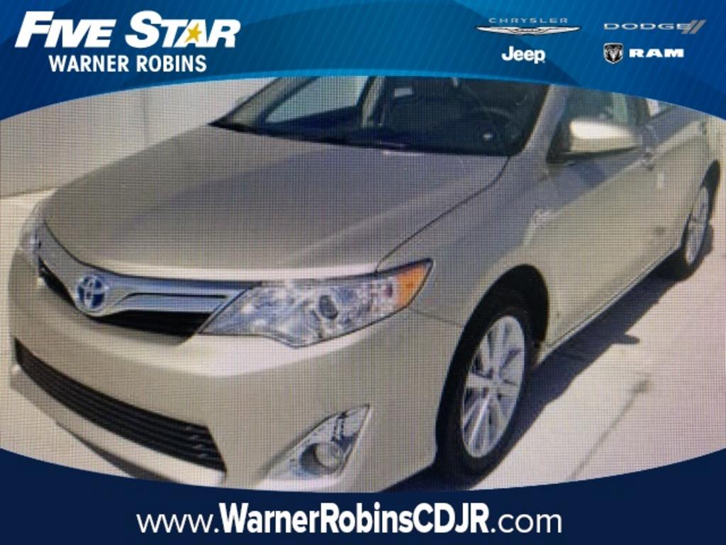 2012 Toyota Camry - $8,000