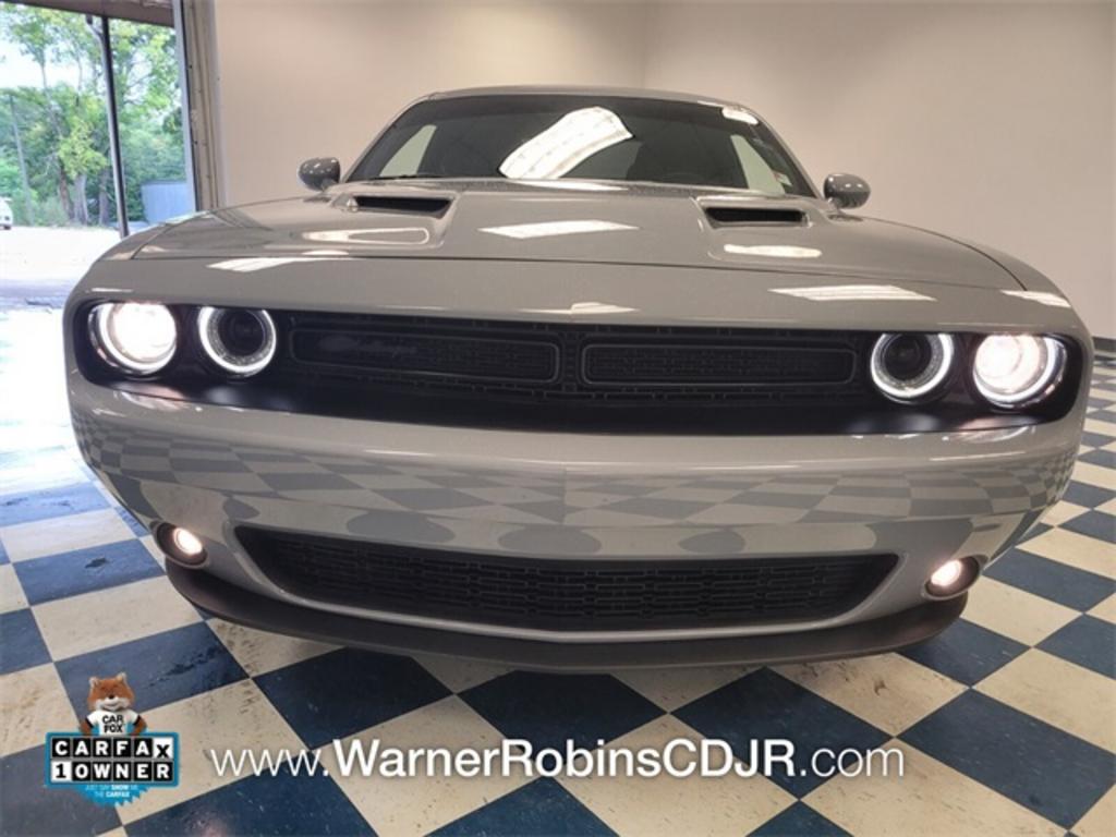 2022 Dodge Challenger - $28,000