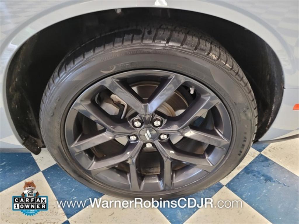 2022 Dodge Challenger - $28,000