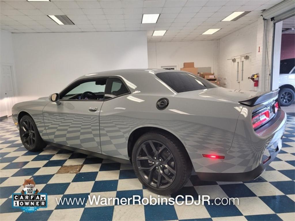 2022 Dodge Challenger - $28,000