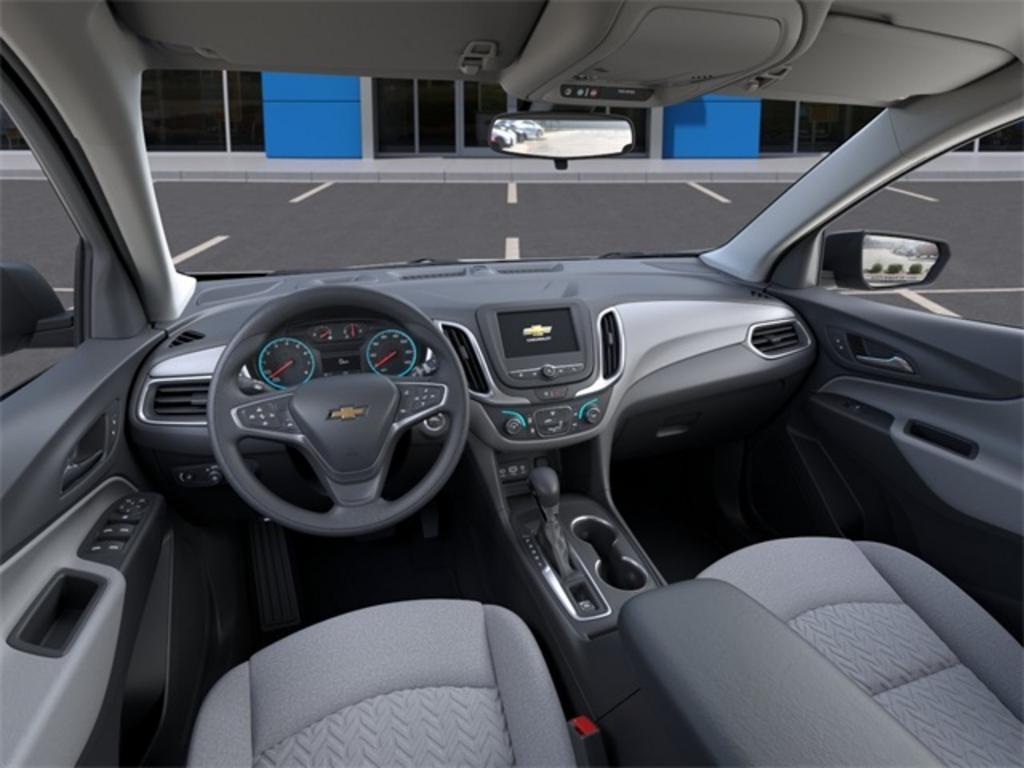 2023 Chevrolet Equinox LS photo