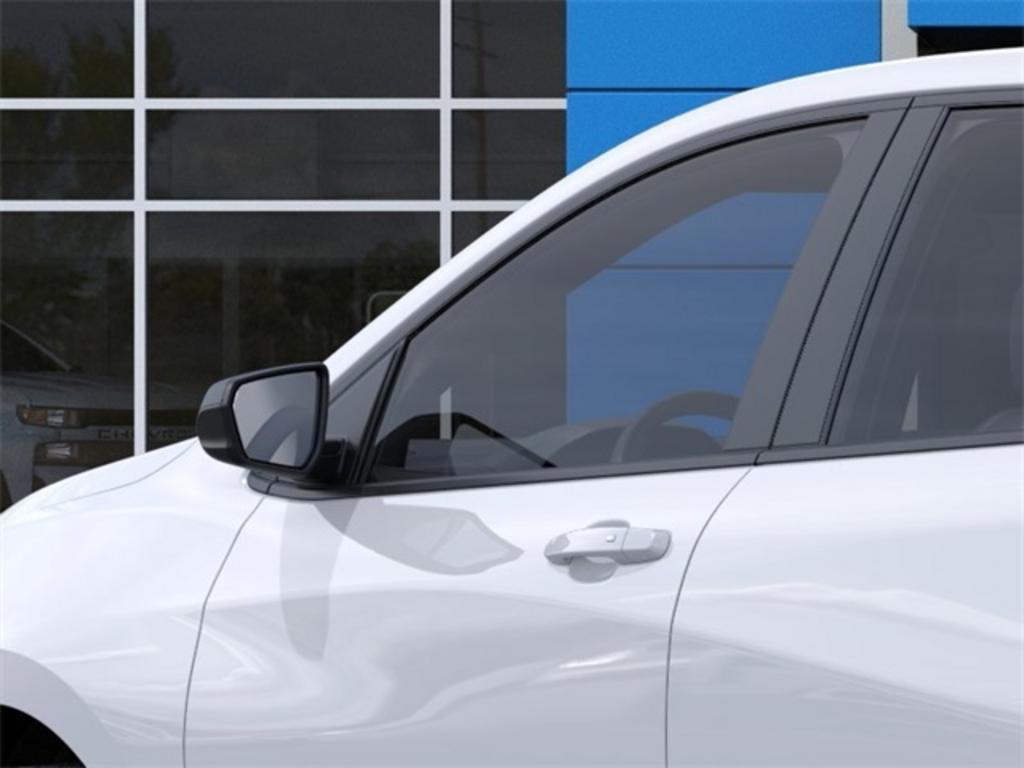 2023 Chevrolet Equinox LS photo