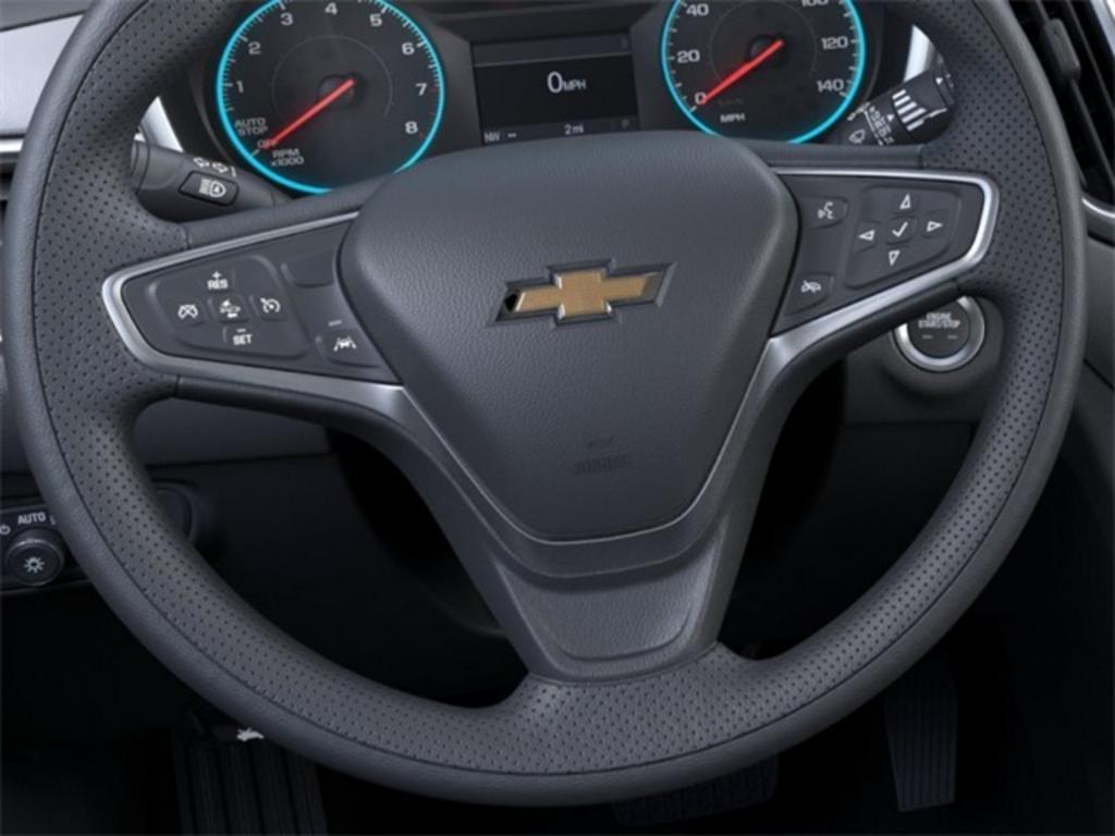 2023 Chevrolet Equinox LS photo