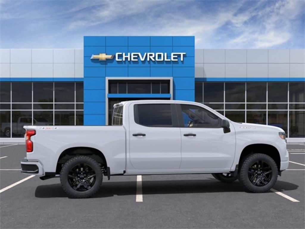2023 Chevrolet Silverado 1500 Custom photo