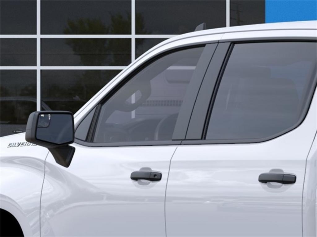 2023 Chevrolet Silverado 1500 Custom photo