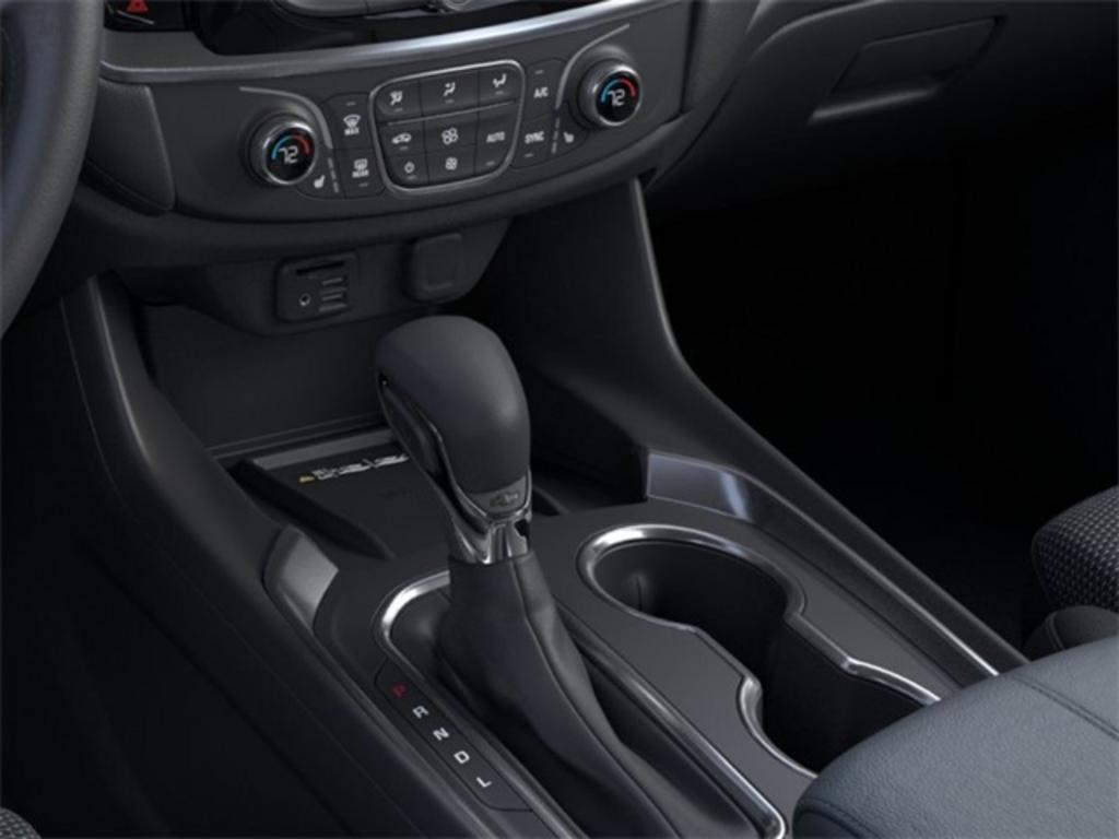 2023 Chevrolet Traverse LT photo