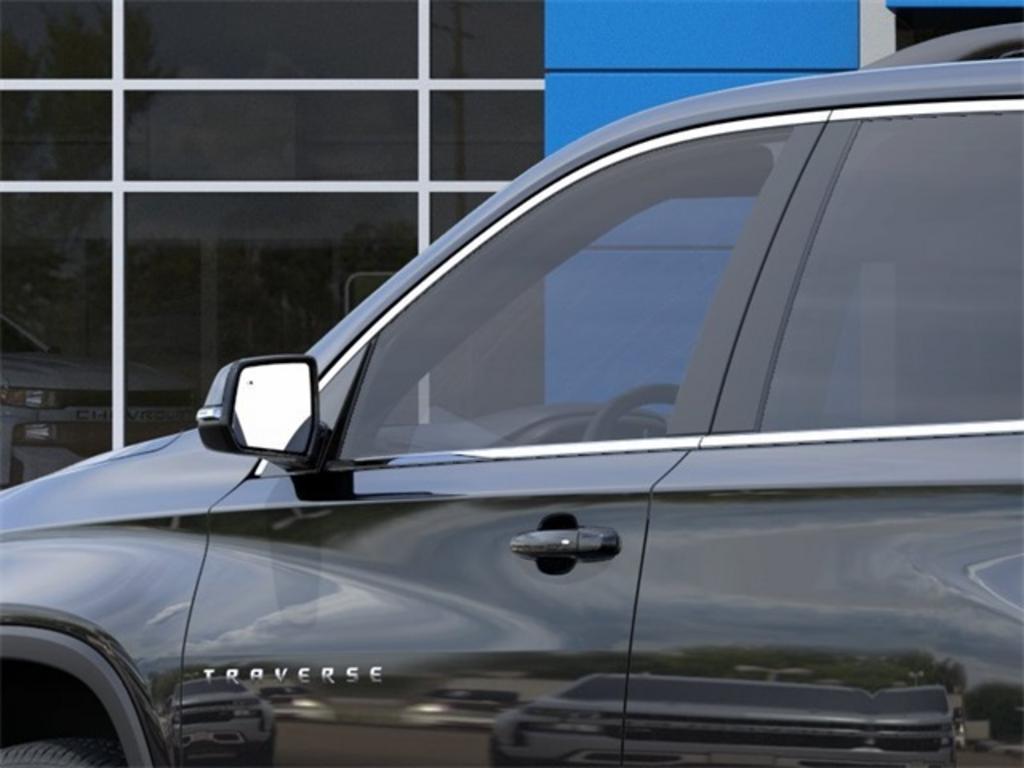 2023 Chevrolet Traverse LT photo