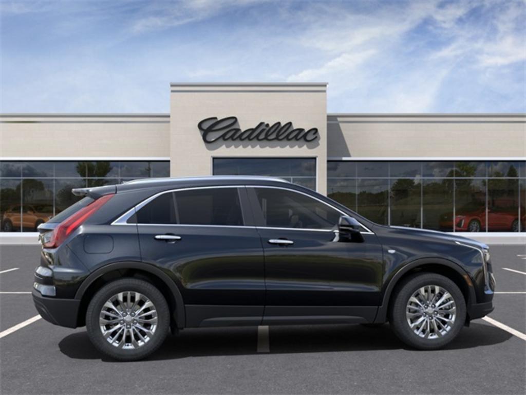 2024 Cadillac XT4 Luxury photo