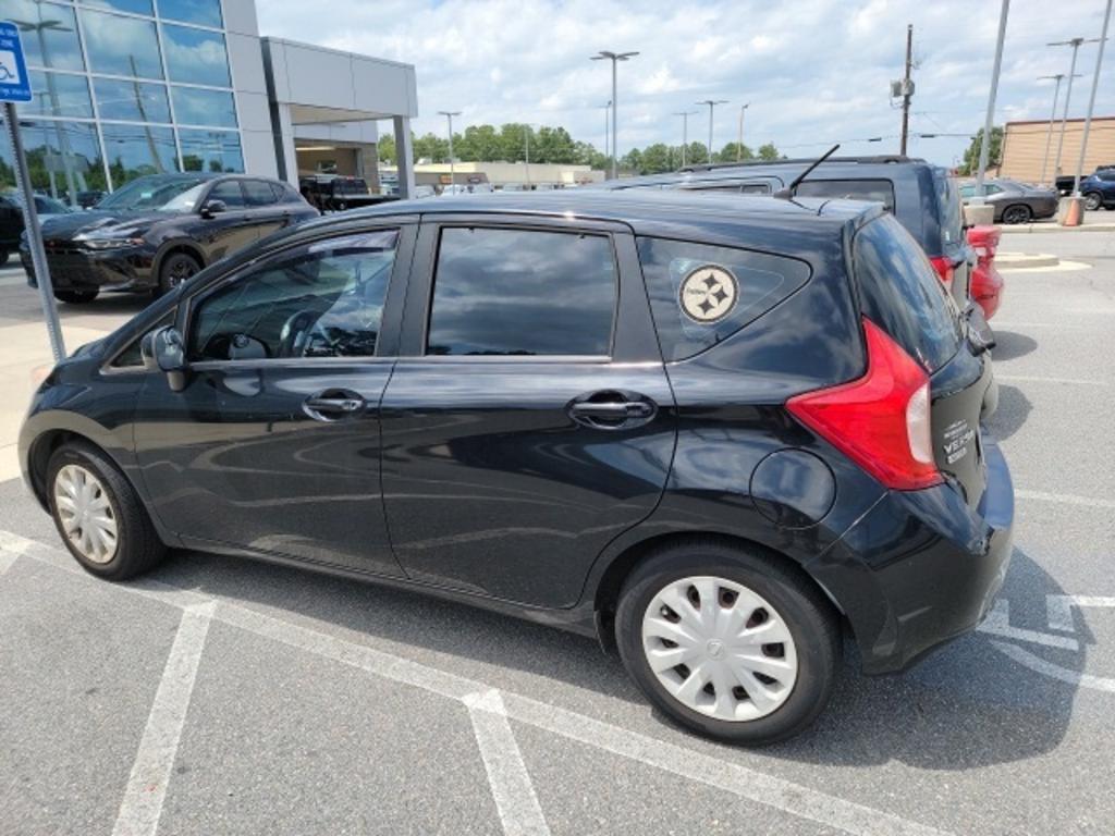 2014 Nissan Versa - $9,000
