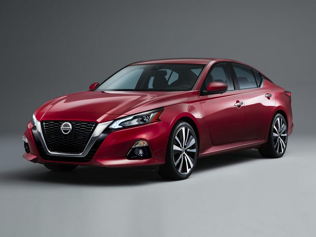 2020 Nissan Altima - $18,000