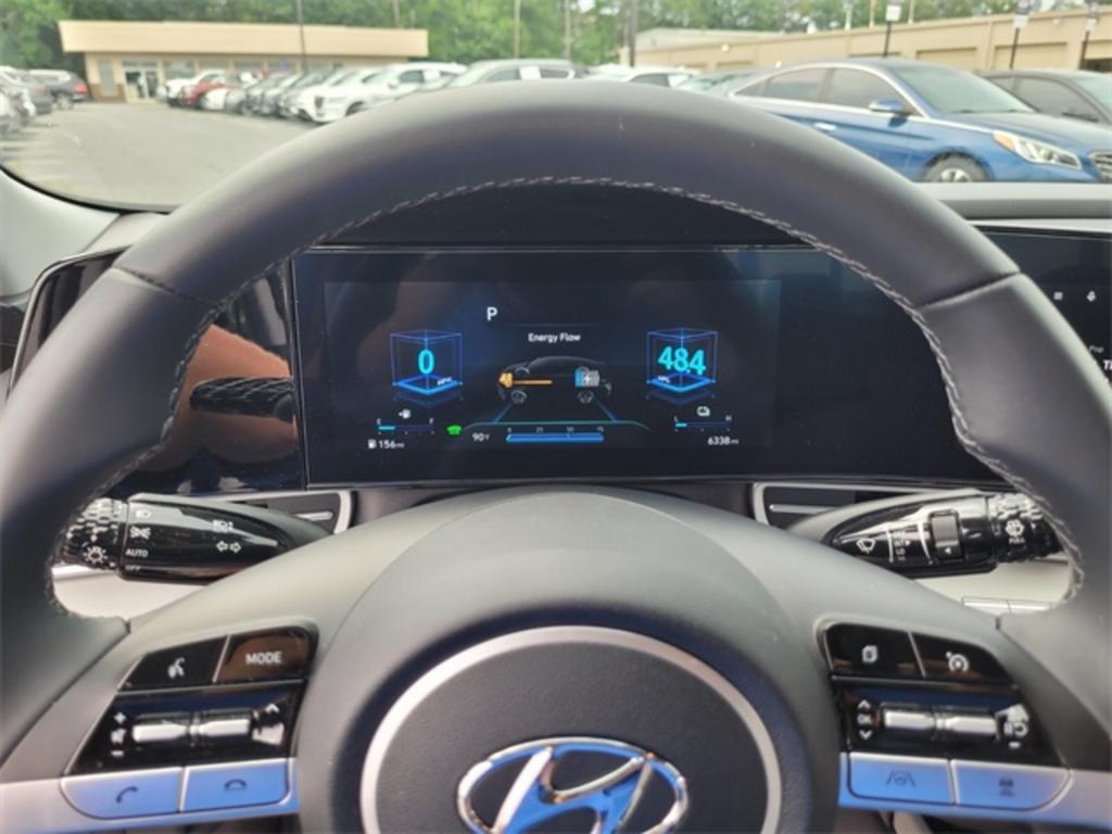 2023 Hyundai Elantra - $26,000
