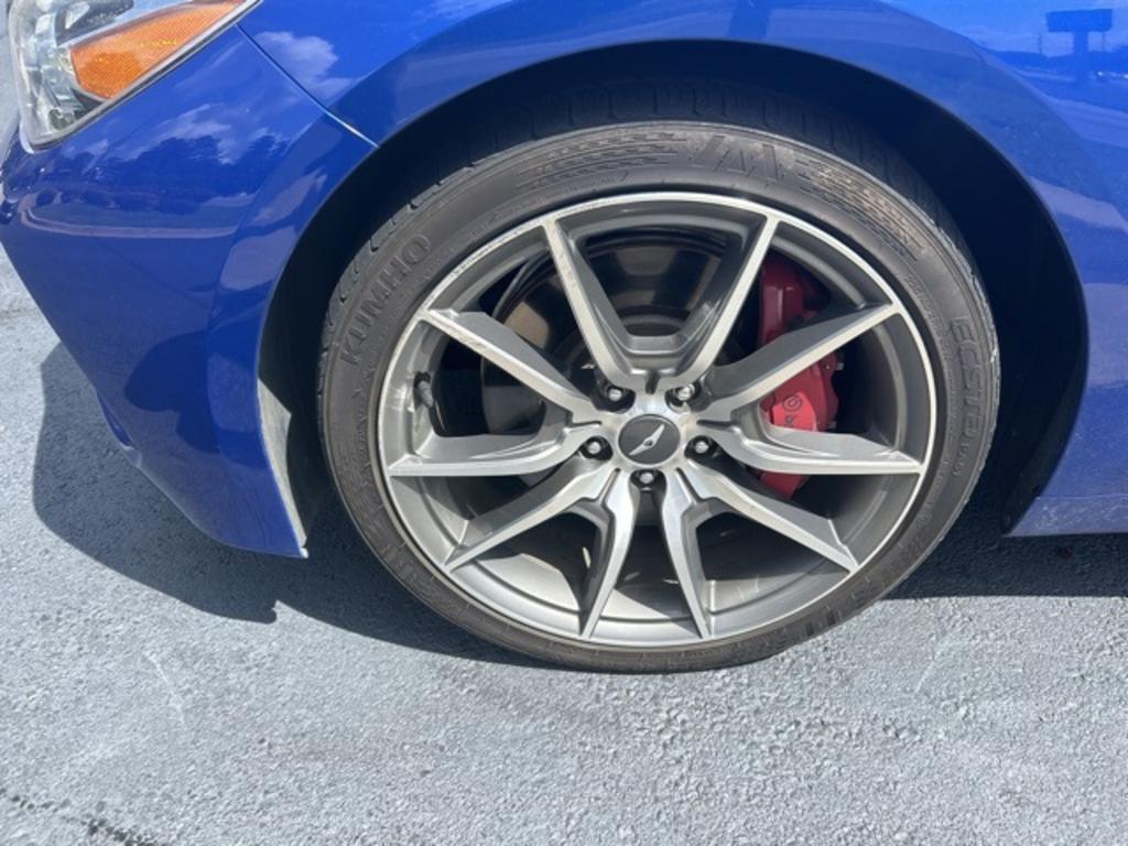 2019 Genesis G70 - $29,000