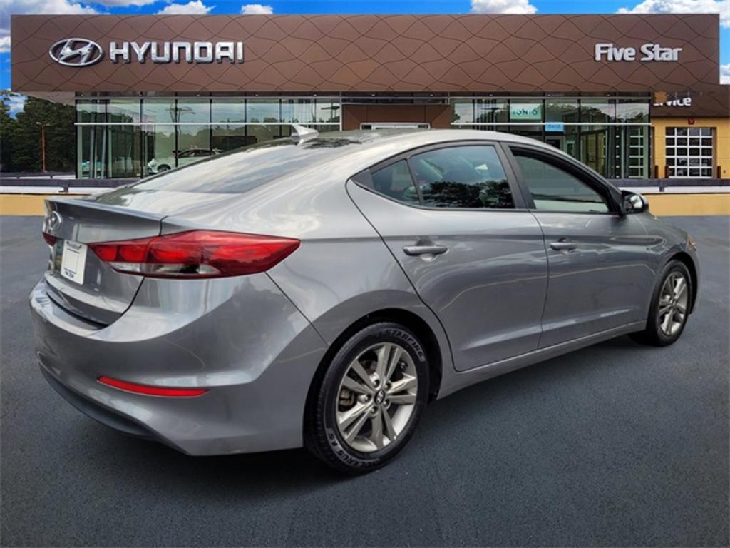 2018 Hyundai Elantra - $9,500