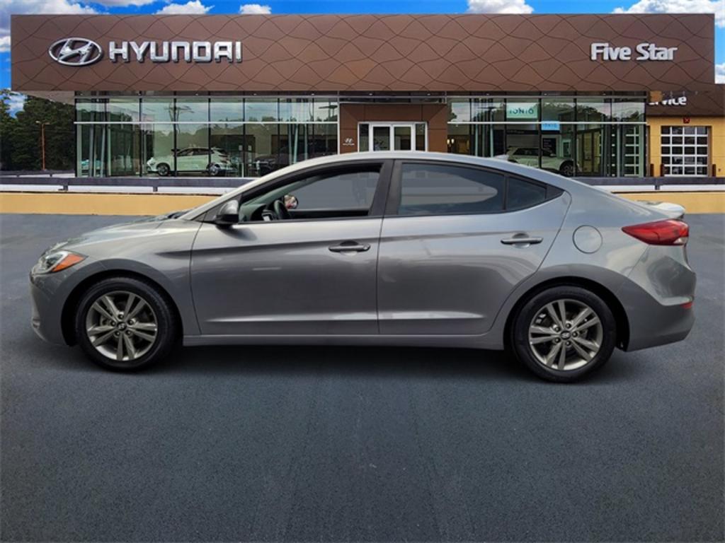 2018 Hyundai Elantra - $9,500