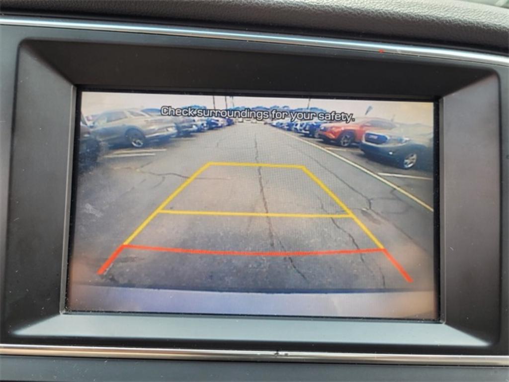 2018 Hyundai Elantra - $9,500