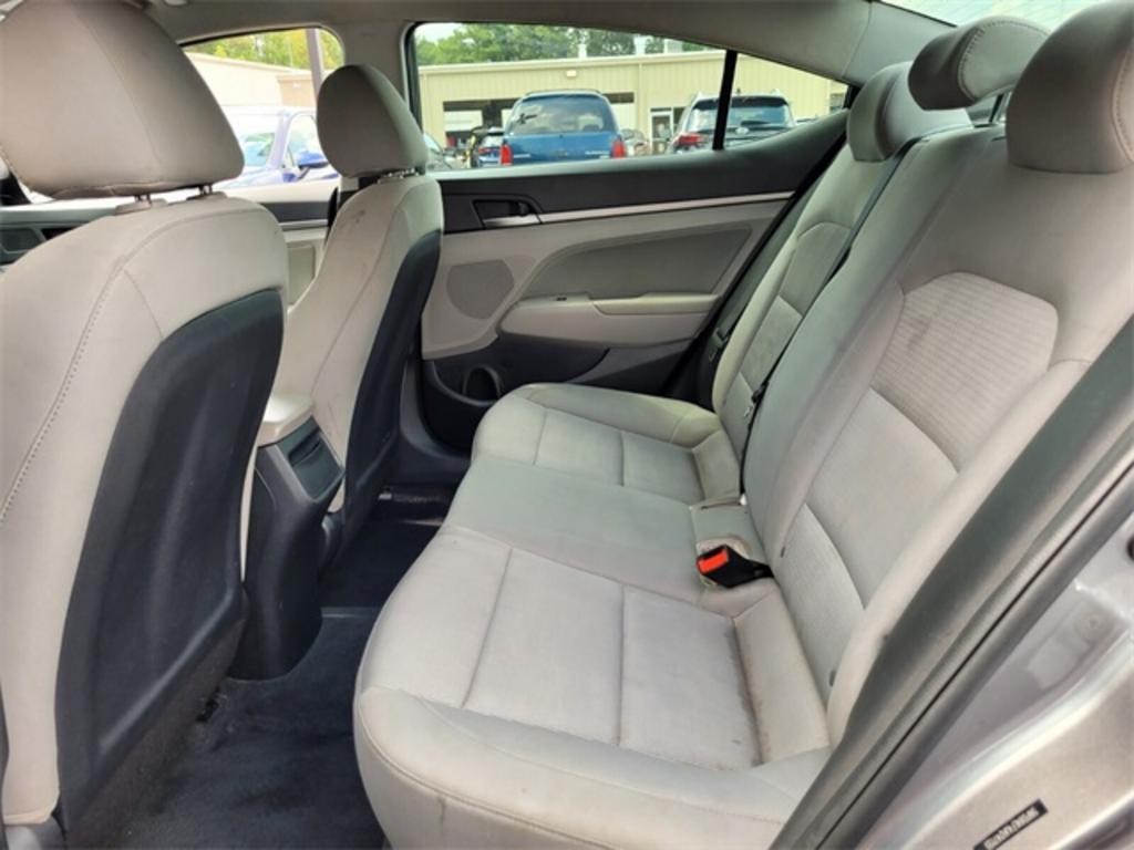 2018 Hyundai Elantra - $9,500