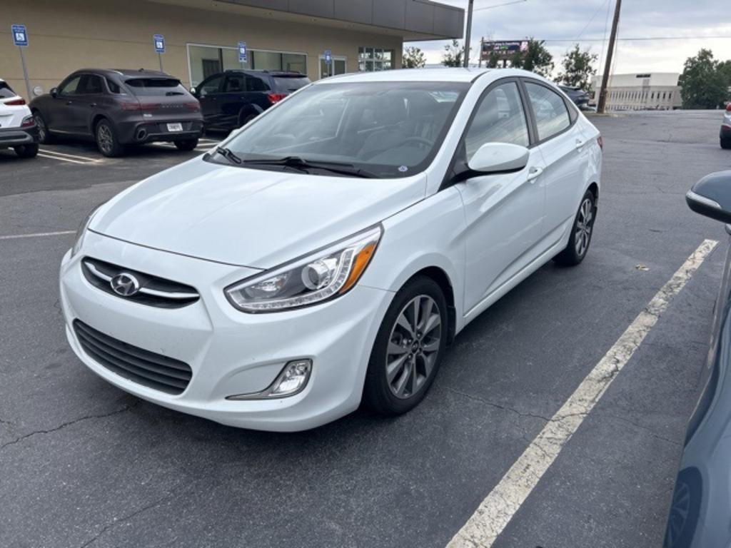 2015 Hyundai Accent GLS photo