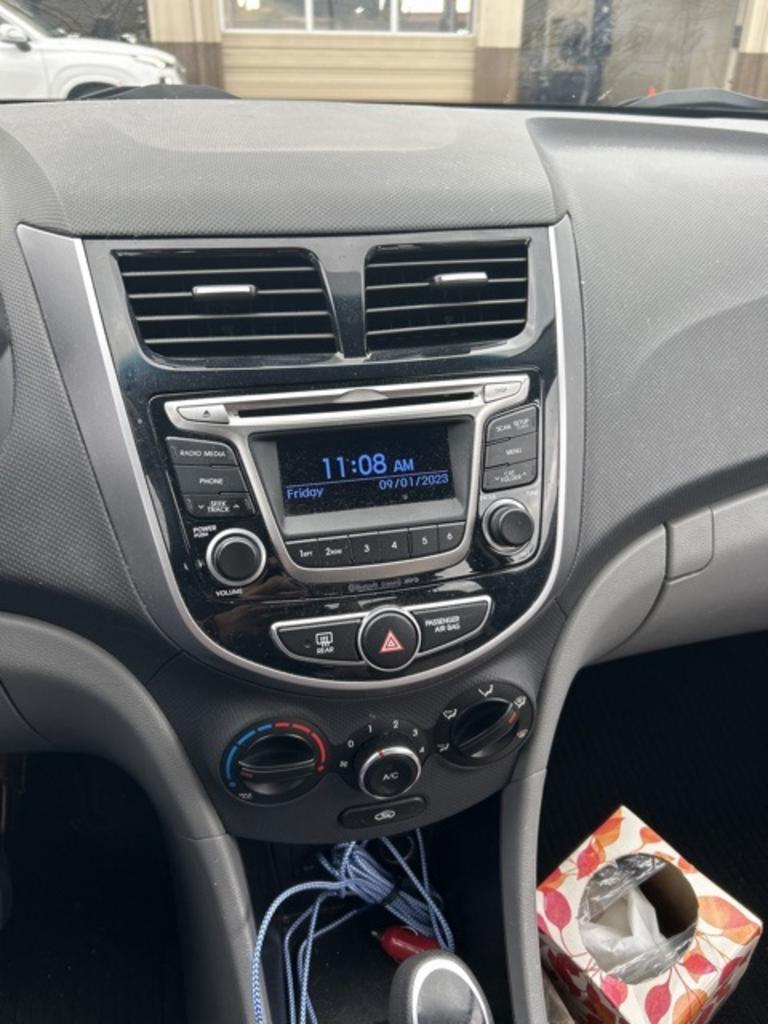2015 Hyundai Accent - $9,000