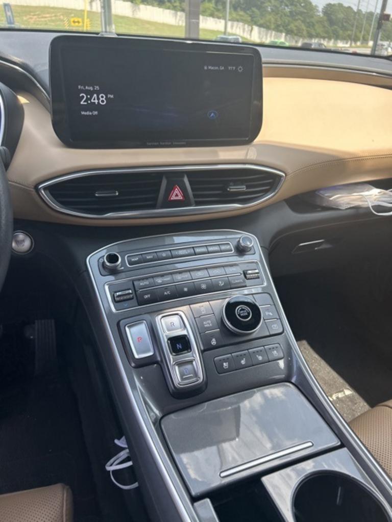 2022 Hyundai Santa Fe - $37,000