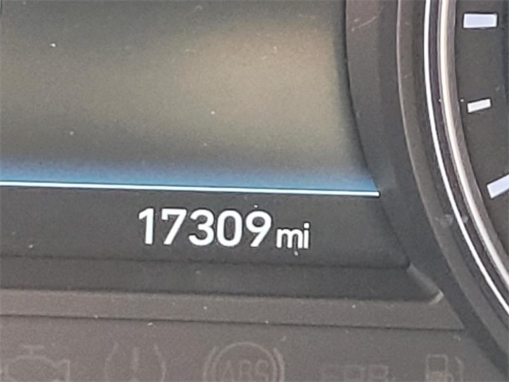 2021 Genesis G70 - $34,000