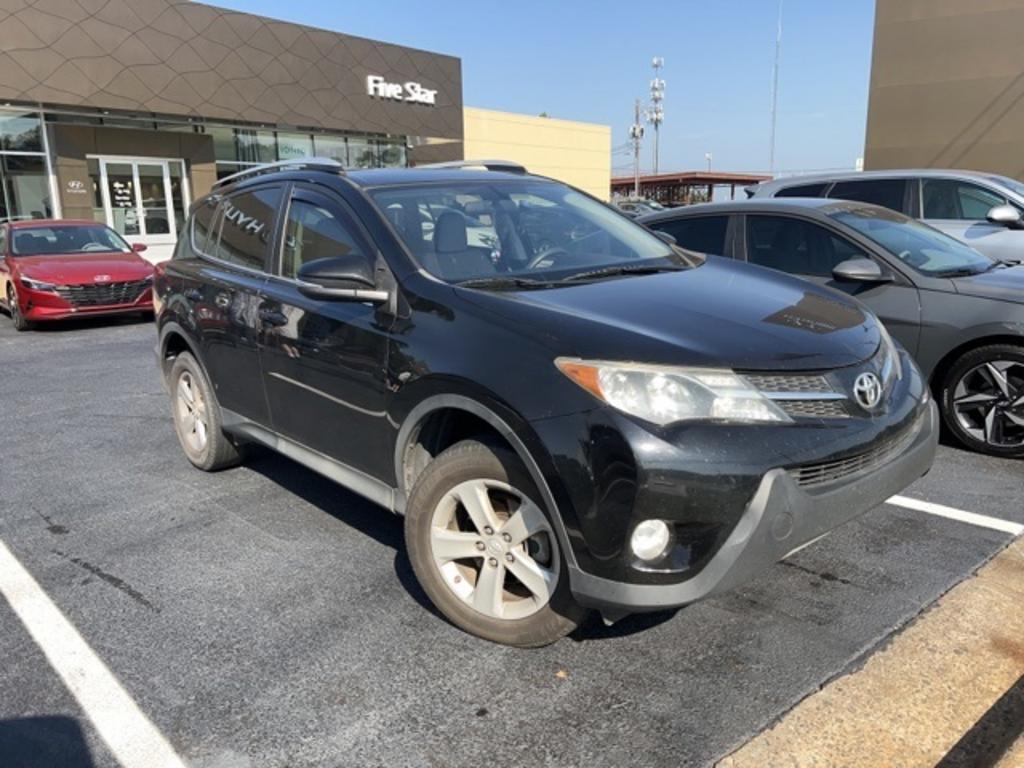 2013 Toyota RAV4 XLE photo