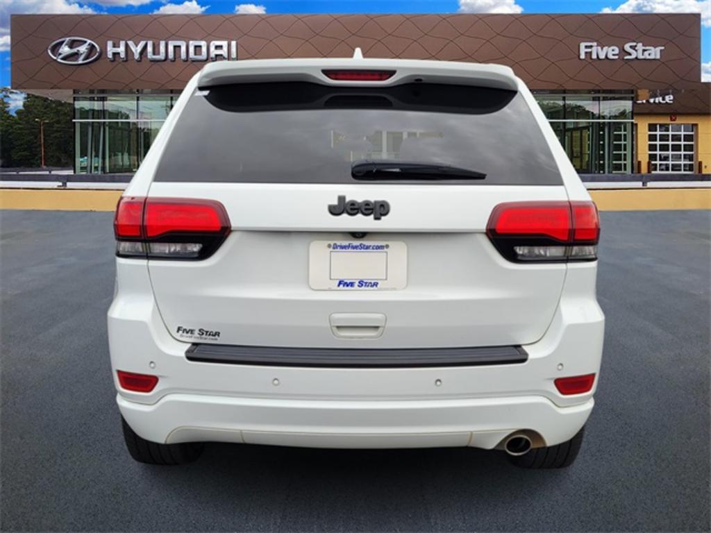 2018 Jeep Cherokee - $19,000