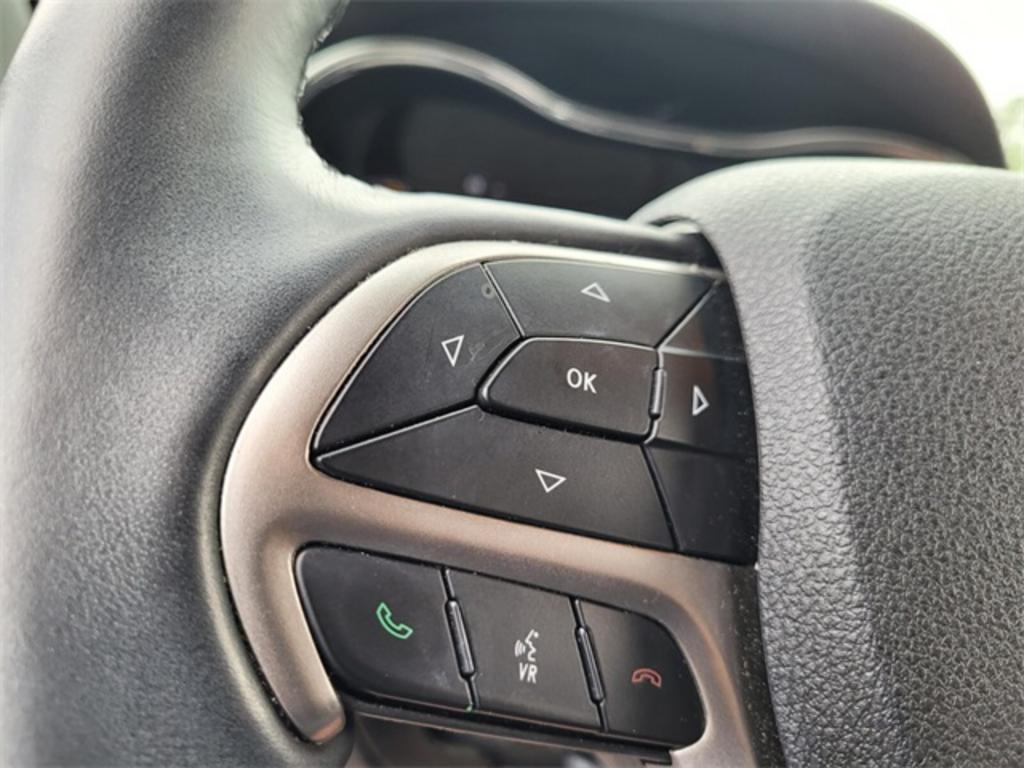 2018 Jeep Cherokee - $19,000
