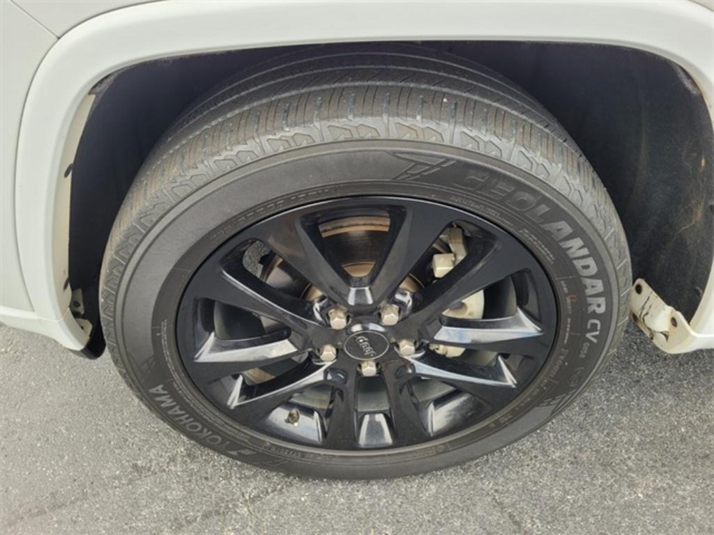 2018 Jeep Grand Cherokee Altitude photo