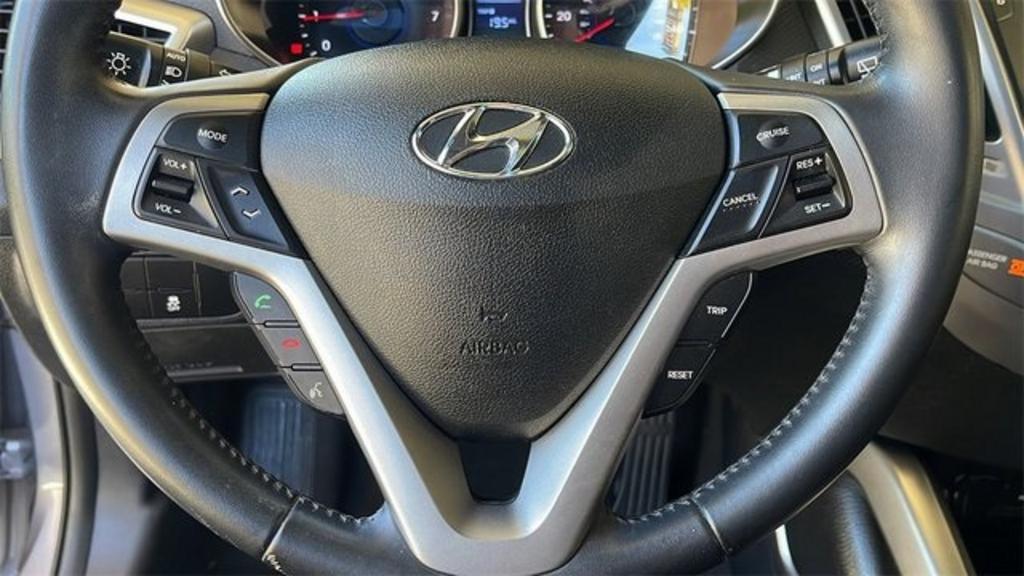 2017 Hyundai Veloster - $17,000