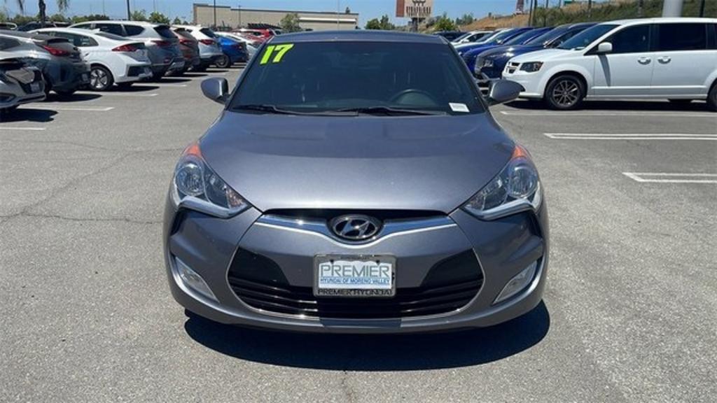 2017 Hyundai Veloster Value Edition photo