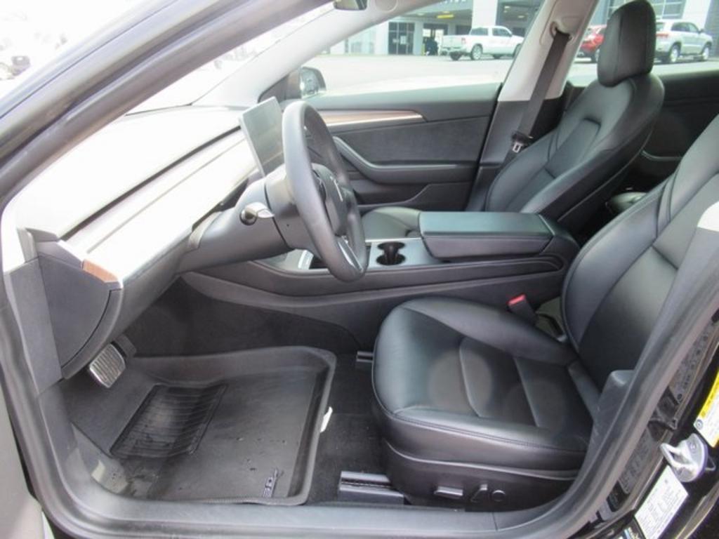 2021 Tesla Model 3 - $35,500