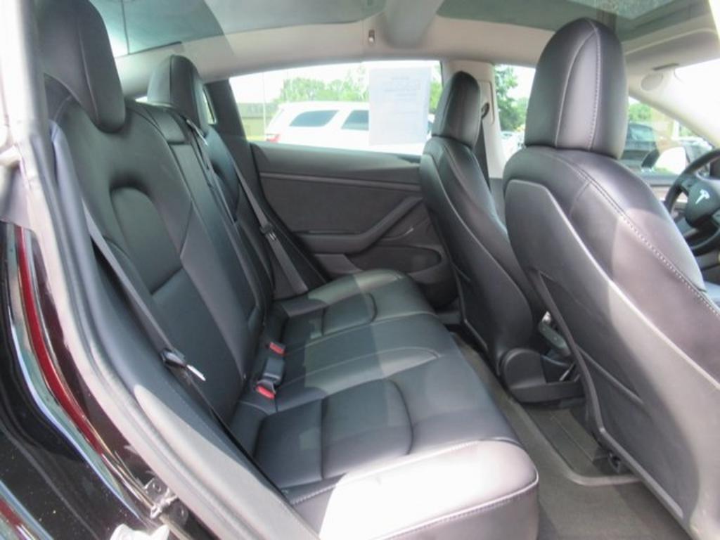 2021 Tesla Model 3 - $35,500
