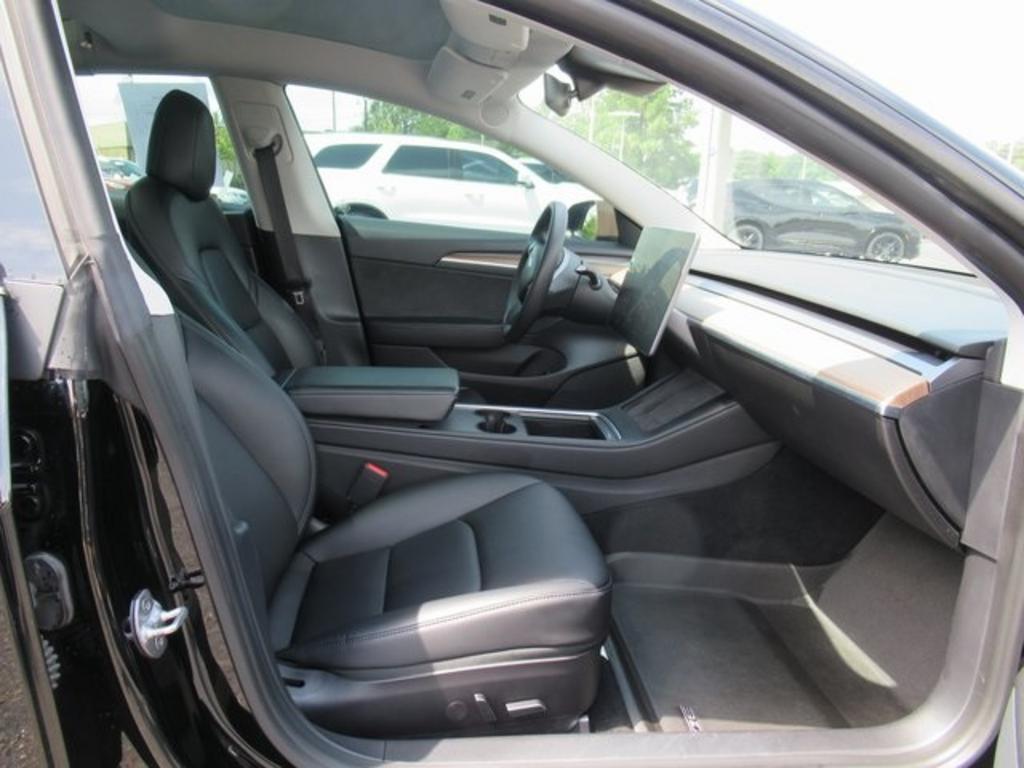 2021 Tesla Model 3 - $35,500