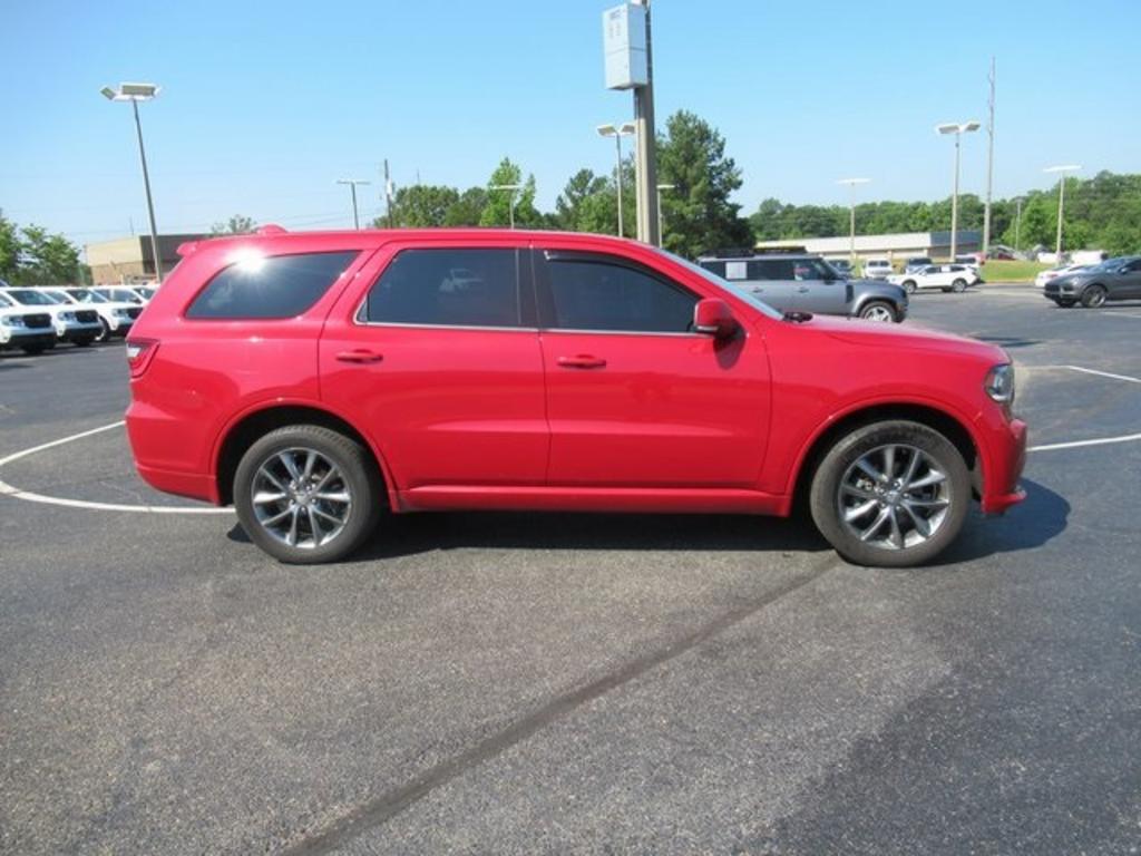 2017 Dodge Durango - $19,000