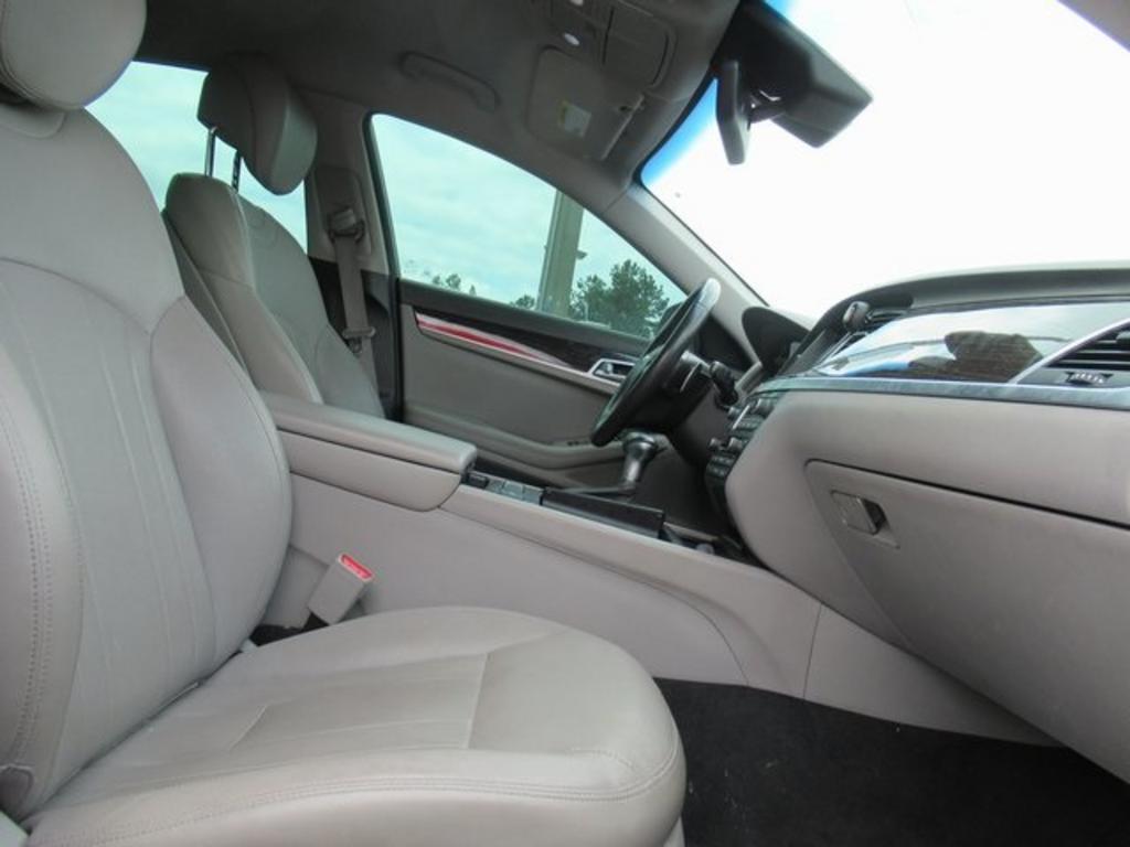 2018 Genesis G80 - $17,740