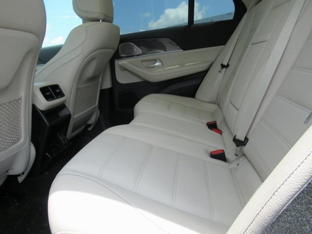 2021 Mercedes-Benz GLE GLE 580 photo