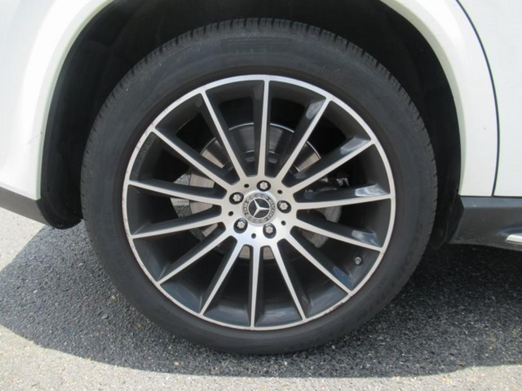 2021 Mercedes-Benz GLE GLE 580 photo