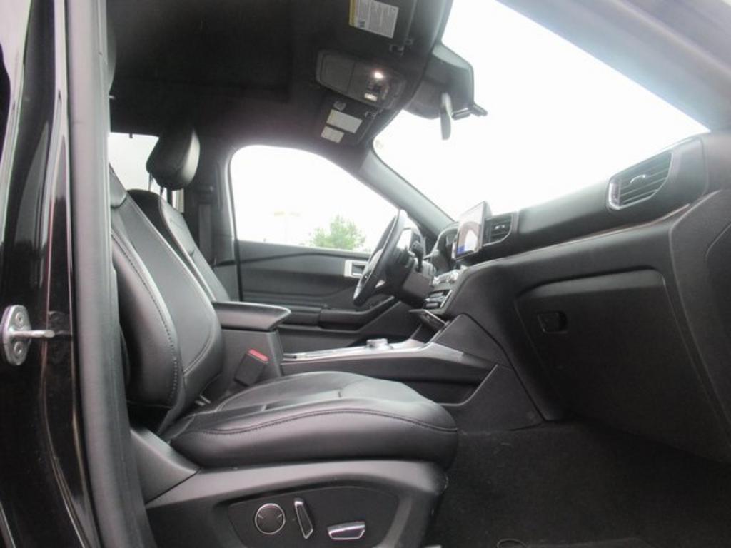 2020 Ford Explorer - $35,000