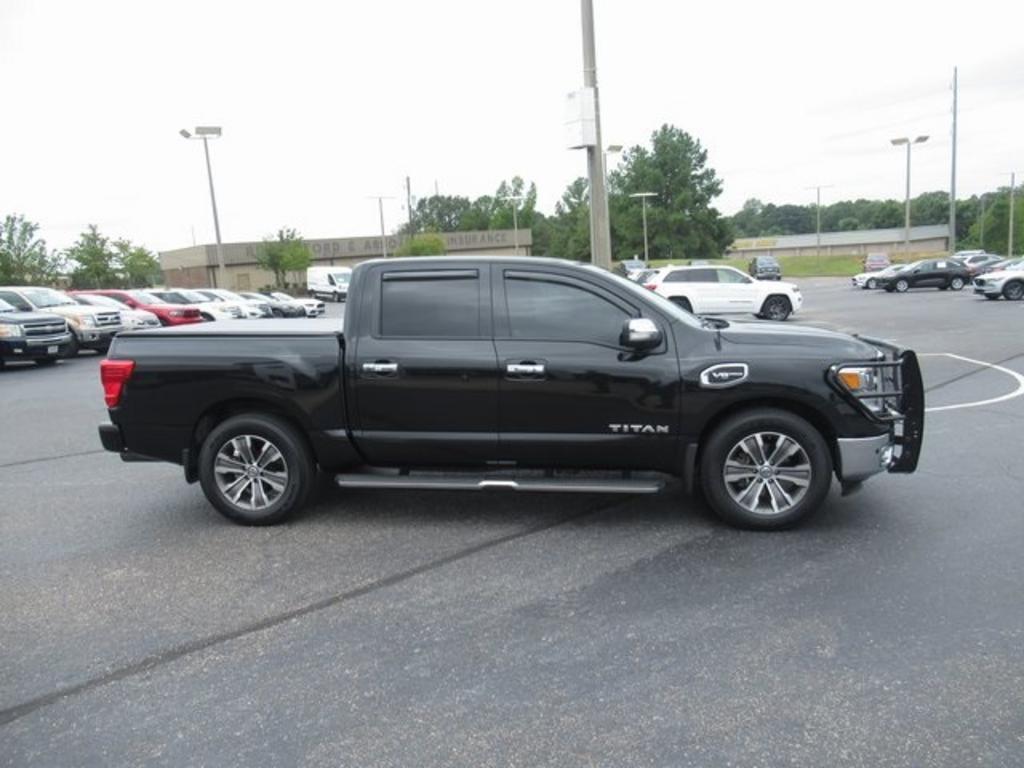 2017 Nissan Titan - $31,000