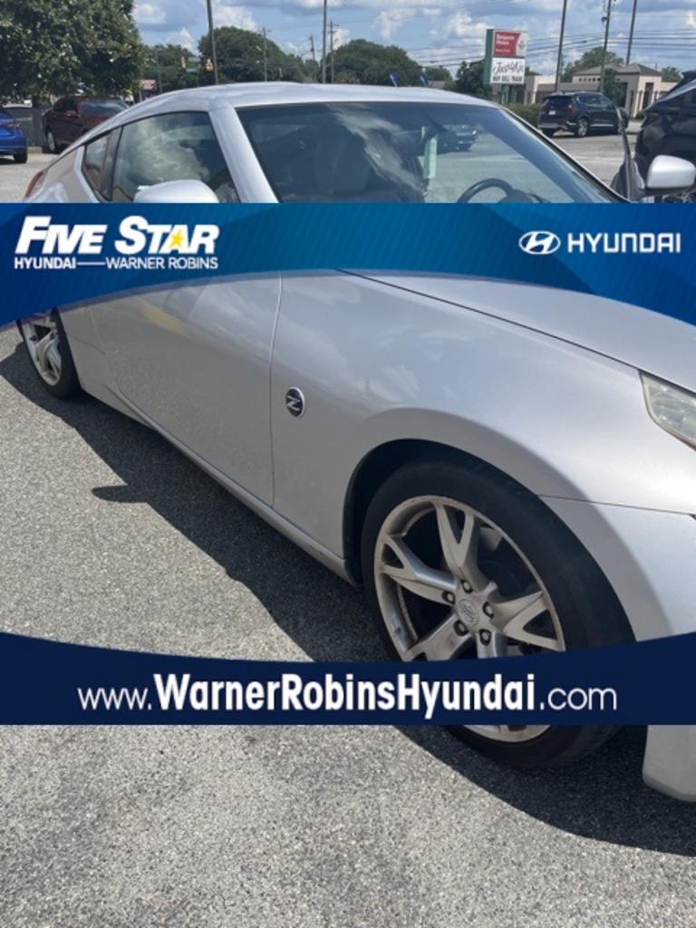 2010 Nissan 370Z - $18,000