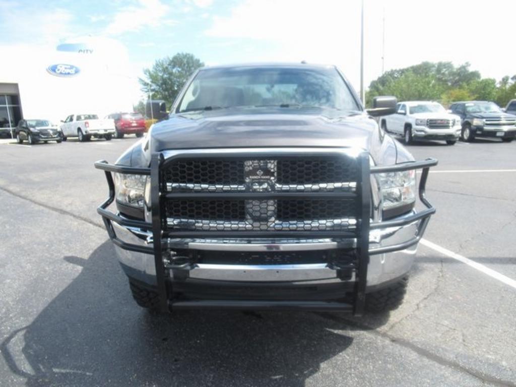 2016 Ram 2500 - $40,000