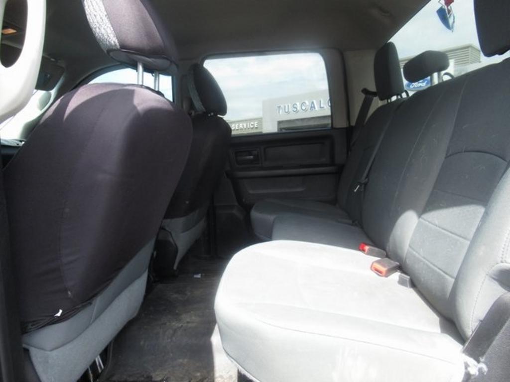 2016 Ram 2500 - $40,000