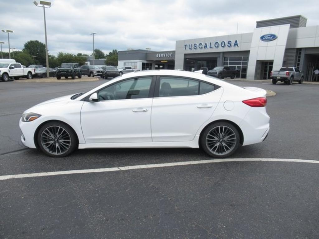 2018 Hyundai Elantra - $13,000
